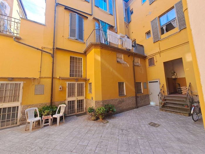 Appartamento trilocale in vendita in Via Giuseppe Bentivogli, Massarenti, Bologna