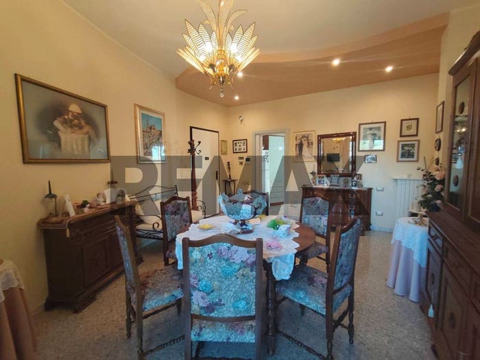 Appartamento con 5 locali in vendita in Centro, Matera