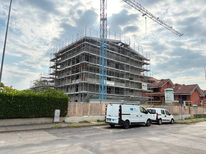 Appartamento bilocale in vendita in Via Pertini, Bussero