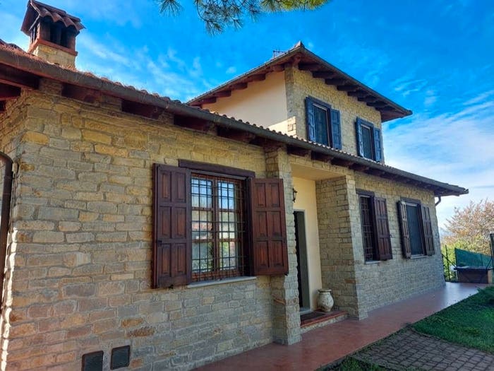 Casa con 6 locali in vendita in Via Benedicta, Centro, Tagliolo Monferrato