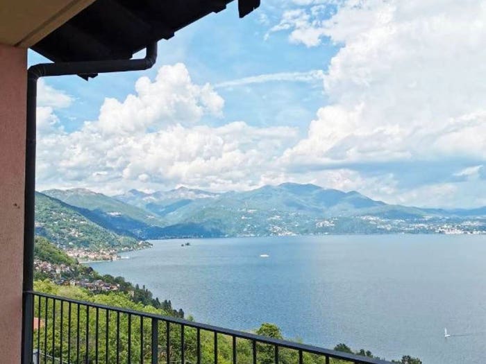 Appartamento bilocale in vendita in Strada Panoramica, Oggebbio