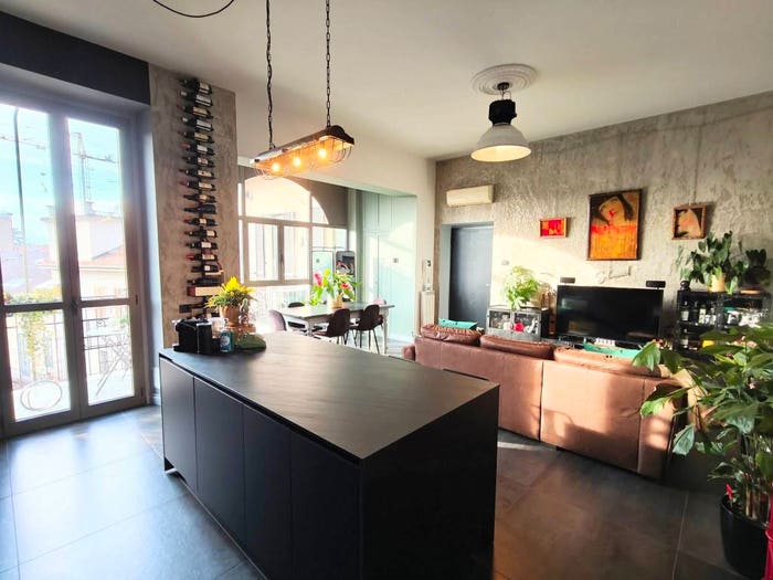 Appartamento trilocale in vendita in Via Alessandro Manzoni, Centro, Gallarate