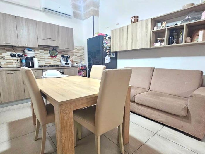 Appartamento bilocale in vendita in Via Alessandro Manzoni, Centro, Galatone