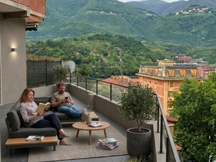 Appartamento quadrilocale in vendita in Salita Gambonia, Struppa, Genova