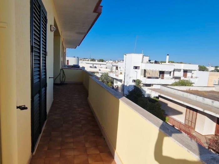 Appartamento con 5 locali in vendita in Via Cristoforo Colombo, Centro, Porto Cesareo