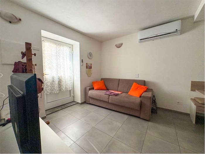 Appartamento bilocale in vendita in Via San Giovanni, Centro, Chiavenna