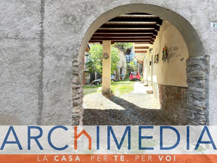 Casa trilocale in vendita in Vicolo dell'Orto, Cassano Valcuvia