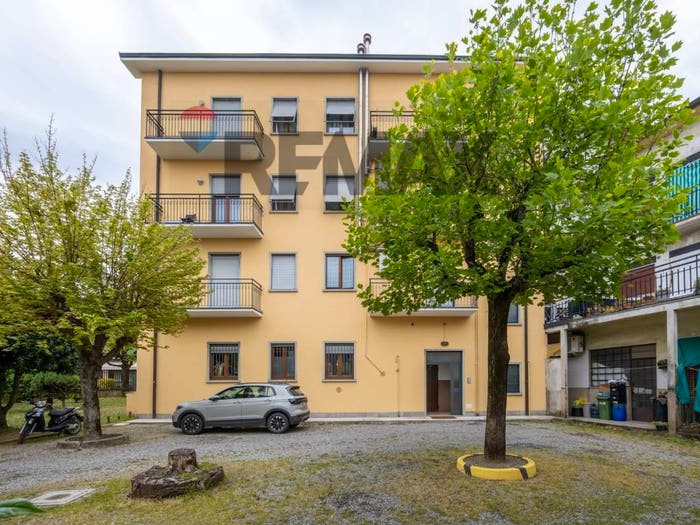 Appartamento con 5 locali in vendita in Largo Vittoria, Curno