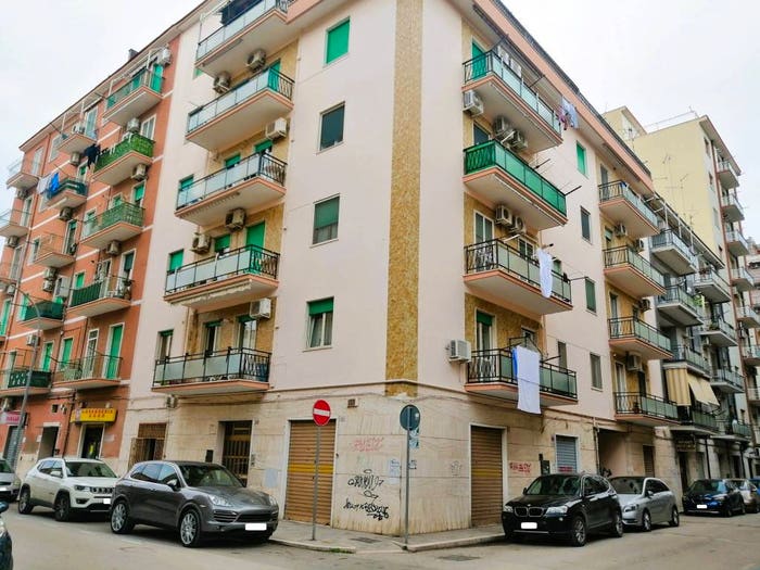 Appartamento trilocale in vendita in Via Luigi Zuppetta, Immacolata, Foggia