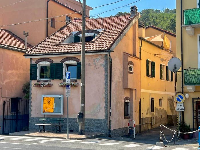 Casa trilocale in vendita in Via Aurelia, Vado Centro, Vado Ligure