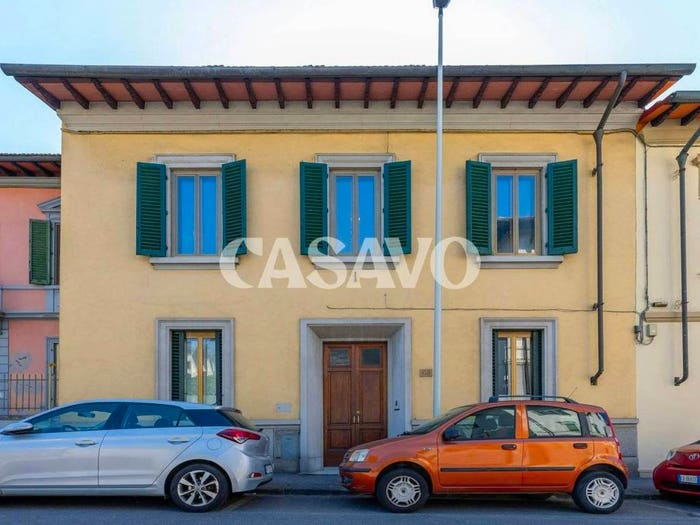 Appartamento con 6 locali in vendita in Via del Gelsomino, Due Strade San Gaggio, Firenze