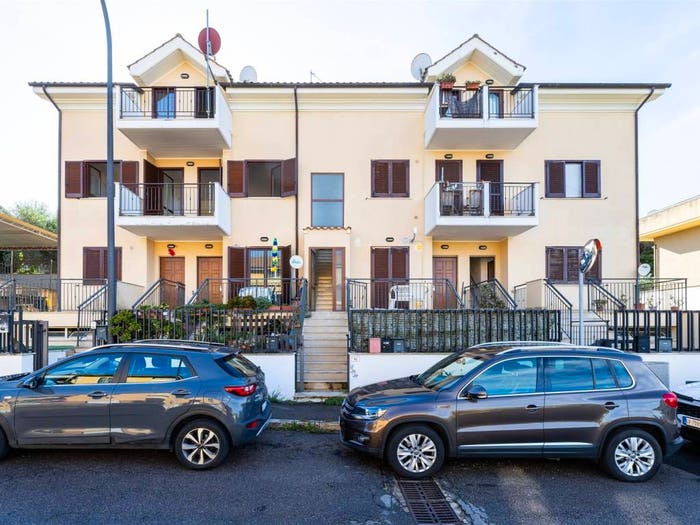 Appartamento trilocale in vendita in Istia D'Ombrone Poggio la Mozza, Grosseto
