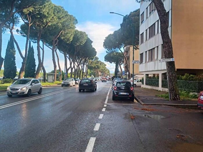 Appartamento con 5 locali in vendita in galilei, San Martino, Prato