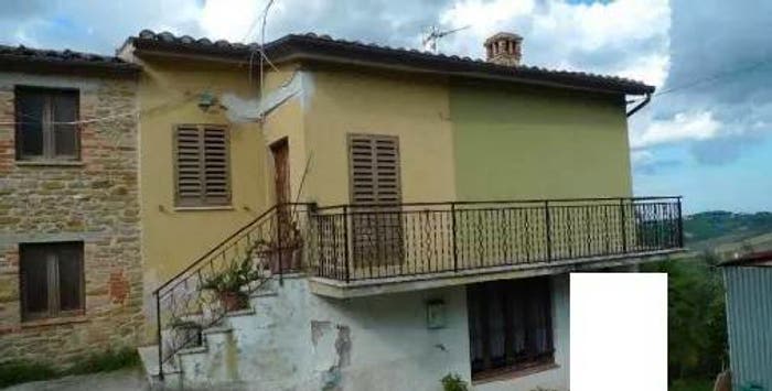 Appartamento con 6 locali in vendita in Contrada Castelrotto Ripe San Ginesio MC Italia, Ripe San Ginesio
