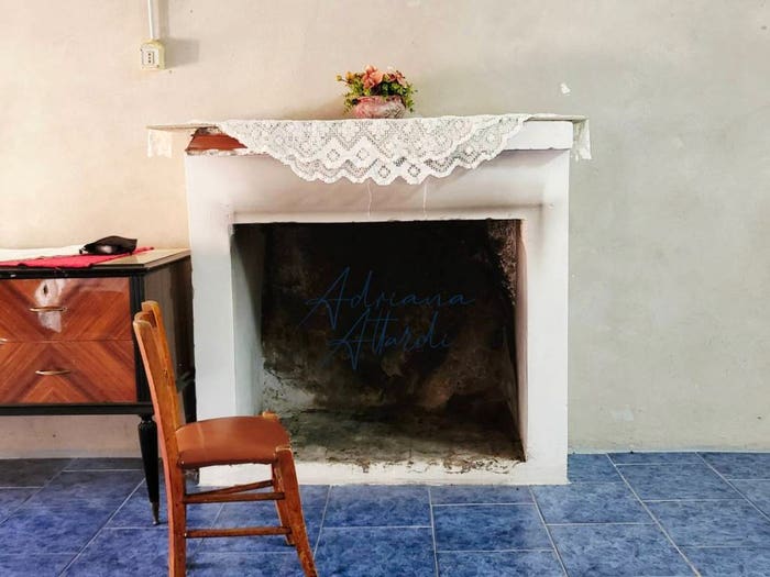 Casa con 6 locali in vendita in Via monte acuto, Berchidda