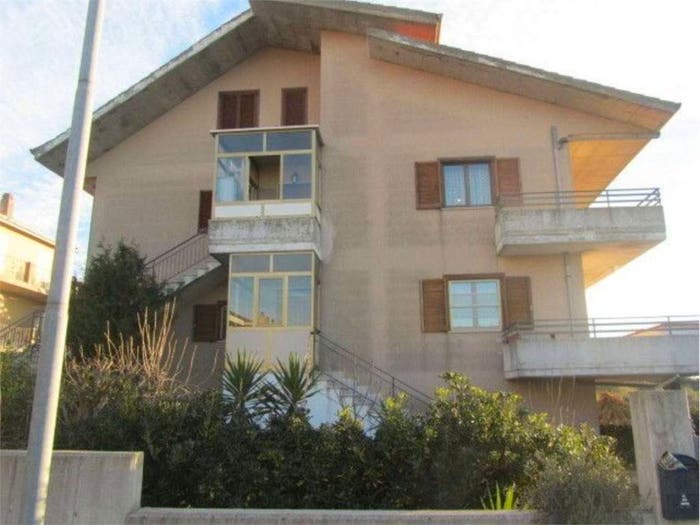 Appartamento con 6 locali in vendita in Giulio Natta, Centro, Guglionesi