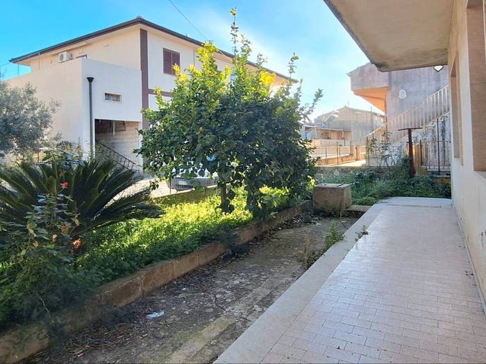 Casa quadrilocale in vendita in Via Giovanni Cicero Soldato, Campanella Gianforma, Modica