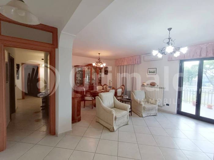 Appartamento quadrilocale in vendita in Via Gioberti, Brusciano