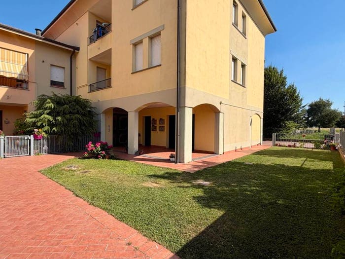 Appartamento bilocale in vendita in via Costruttori di pace, Galliera