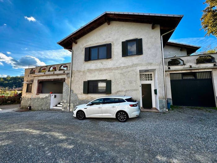 Appartamento con 5 locali in vendita in Via Gallo, Ceresane Curanuova, Mongrando
