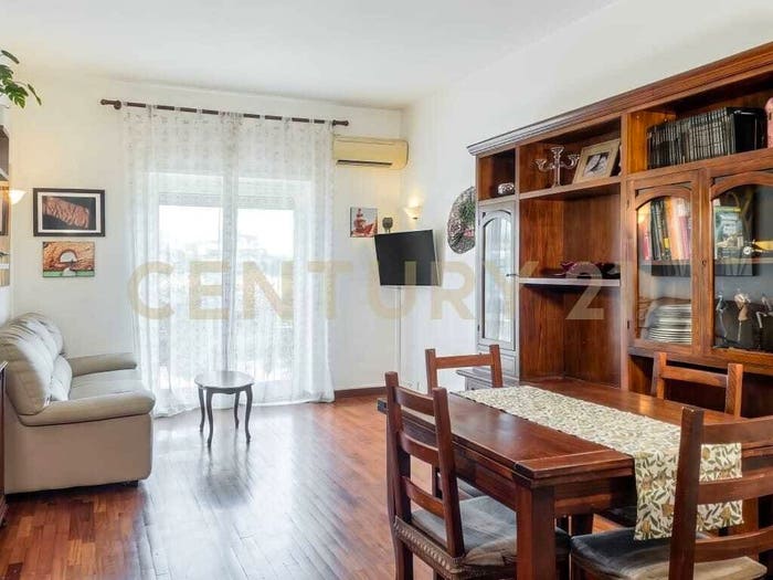 Appartamento con 6 locali in vendita in Via Guglielmo Sirleto, Battistini Primavalle, Roma