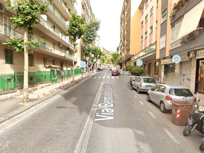 Appartamento trilocale in vendita in Via Bernardo Cavallino, Zona Ospedaliera, Napoli
