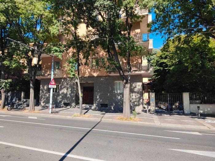 Appartamento quadrilocale in vendita in Viale Giosuè Carducci, Santo Stefano, Bologna