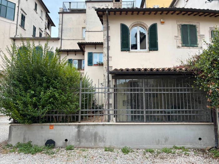 Casa quadrilocale in vendita in Piazza del Popolo, Ascoli Piceno