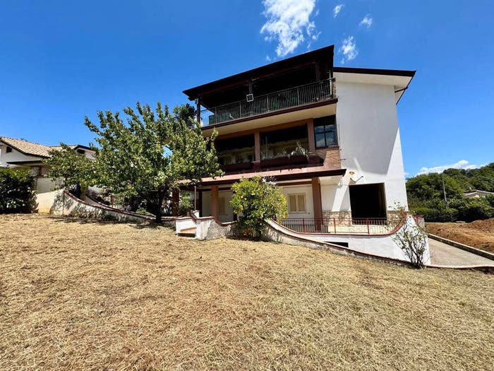 Appartamento con 5 locali in vendita in Via Madonna del Carmine, Centro, Ceccano