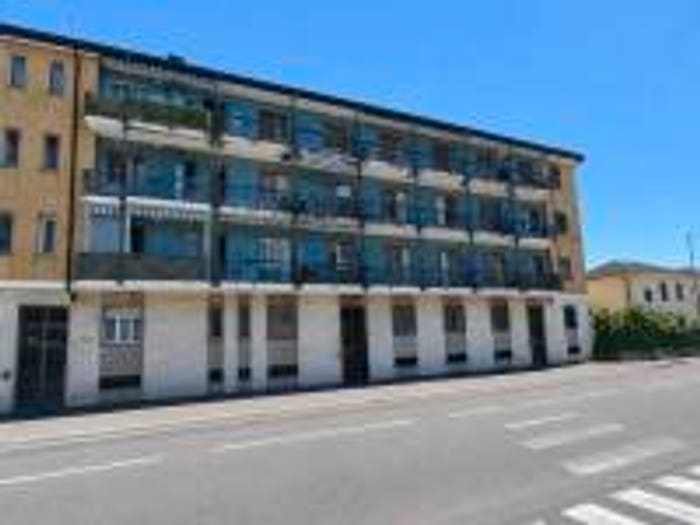 Appartamento trilocale in vendita in Via Torino, Centro, None