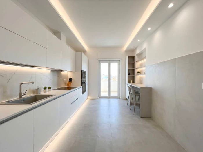 Appartamento con 6 locali in vendita in Via Acquedotto, Via Lecce Ospedale, Gallipoli