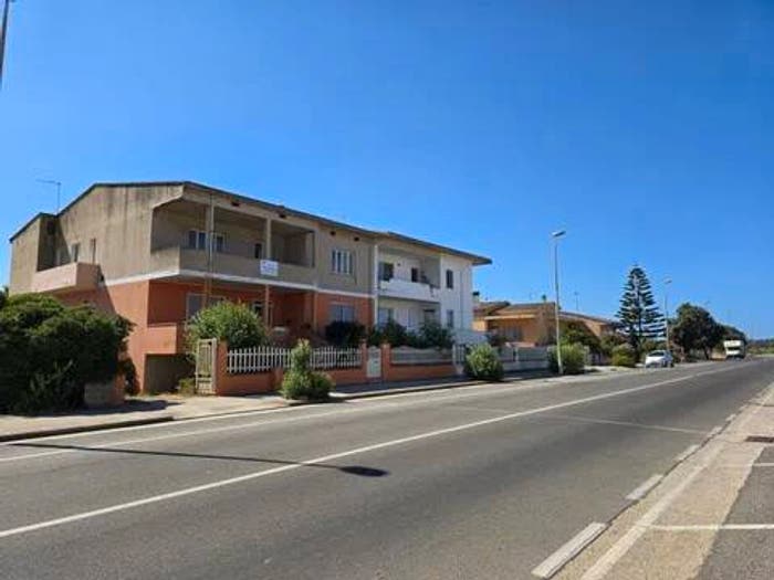 Appartamento con 6 locali in vendita in Centro, Cabras