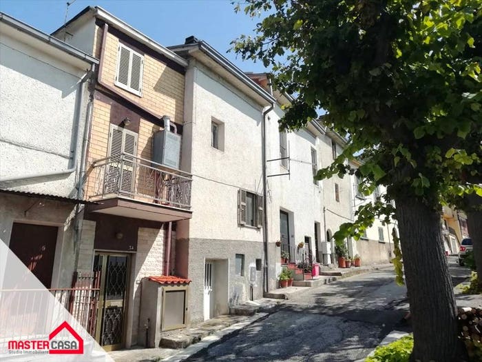 Appartamento trilocale in vendita in Centro, Pescosolido