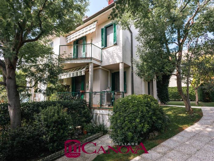 Casa quadrilocale in vendita in Centro, Lomazzo
