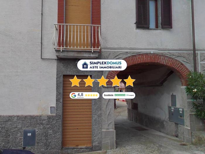 Casa con 6 locali in vendita in Via Cocconato, MoransengoTonengo