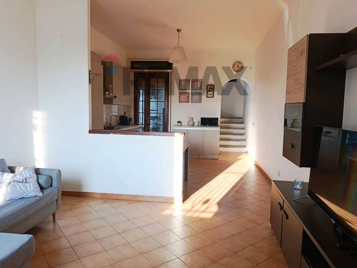Casa trilocale in vendita in Bressana, Bressana Bottarone