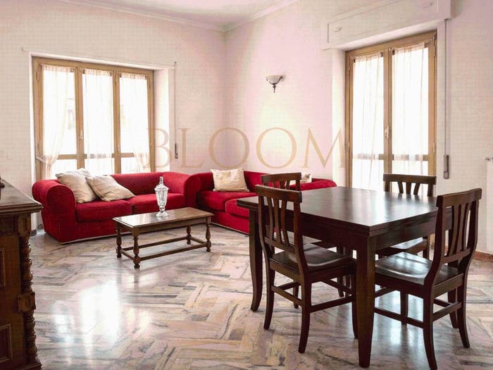 Appartamento trilocale in vendita in Via Luigi Einaudi, Centro, Genzano di Roma