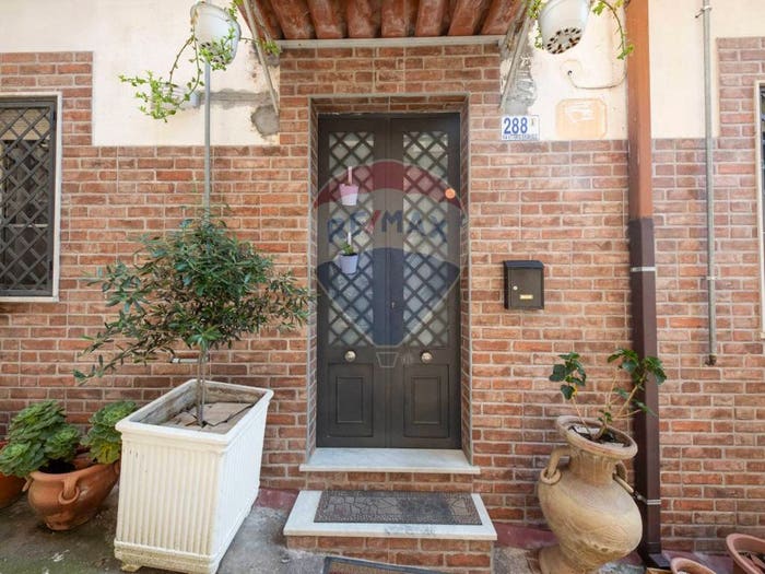 Appartamento con 6 locali in vendita in VIA VITTORIO EMANUELE SECONDO, Motta Sant'Anastasia