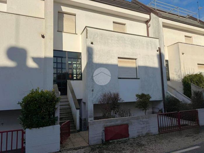 Casa trilocale in vendita in Via dei Pioppi, Vallato San Lazzaro, Fano