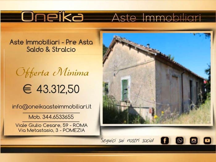 Casa con 6 locali in vendita in Via Salaria per L'Aquila, Rieti