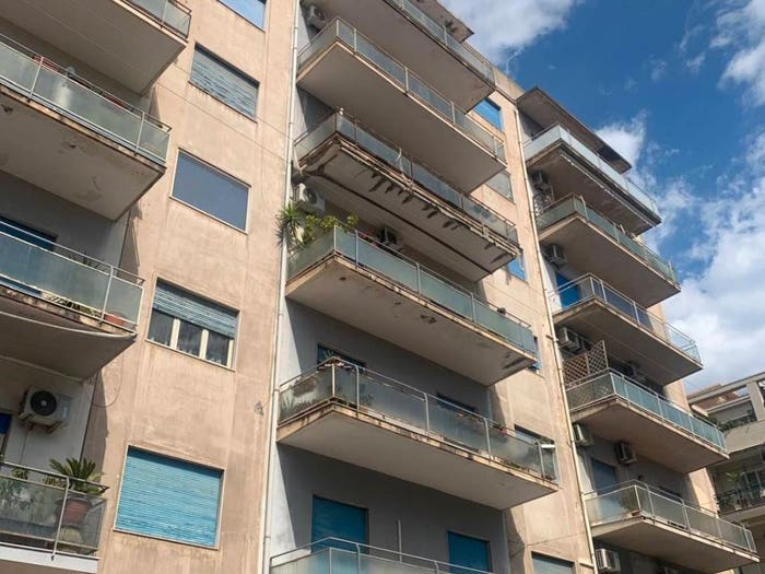 Appartamento con 5 locali in vendita in Via Francesco Battiato, Villa Bellini Santa Maria di Gesù, Catania
