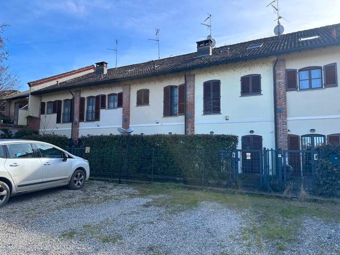 Casa con 5 locali in vendita in Cascina Rizza, Mirabello Scala, Pavia