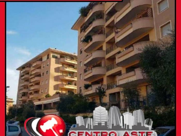 Appartamento con 5 locali in vendita in Via L Benincasa Corciano PG Italia, Corciano