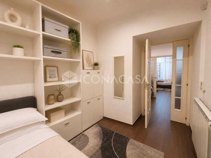 Appartamento bilocale in vendita in Via Aniello Falcone, Vomero, Napoli