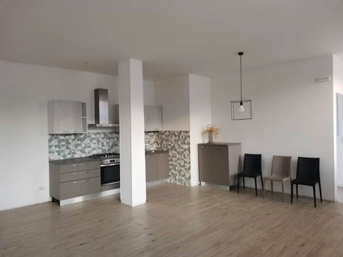 Appartamento quadrilocale in vendita in Centro, Poggibonsi