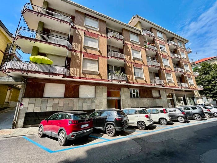 Appartamento trilocale in vendita in Via Giovanni Schiaparelli, Centro, Cuneo