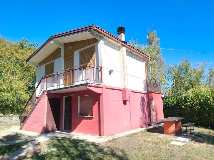Casa con 6 locali in vendita in Località La Serra, Trasasso, Monzuno