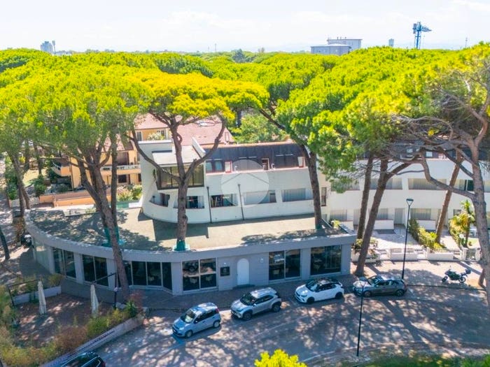 Appartamento trilocale in vendita in Rotonda Don Minzoni, Milano Marittima, Cervia