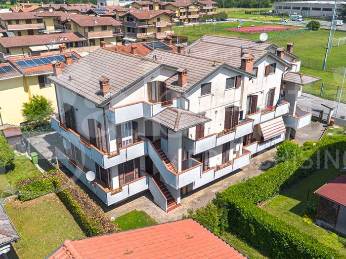 Appartamento quadrilocale in vendita in Giovanni Falcone, Albignano, Truccazzano