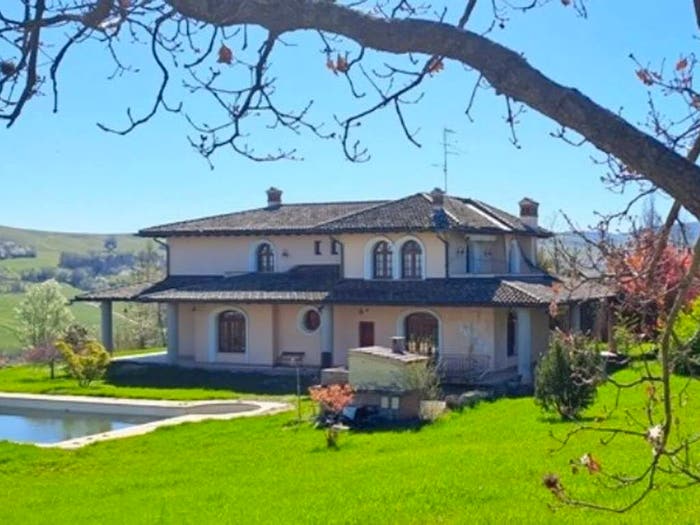Casa con 6 locali in vendita in Casa Lunghi SNC, Castana
